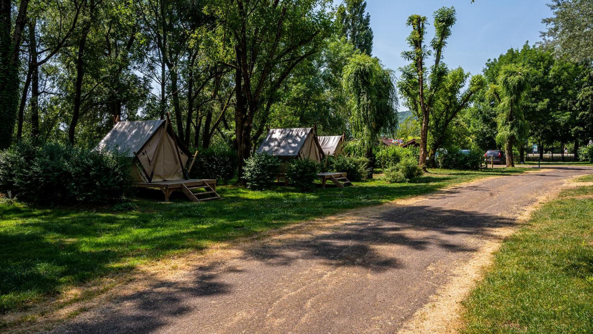 Camping Vesoul Vaivre-et-Montoille Exterior foto