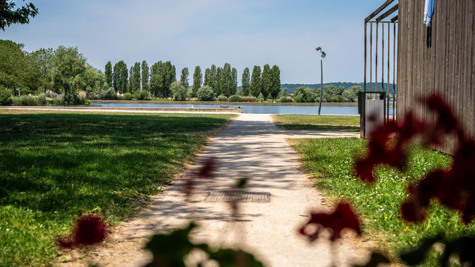 Camping Vesoul Vaivre-et-Montoille Exterior foto