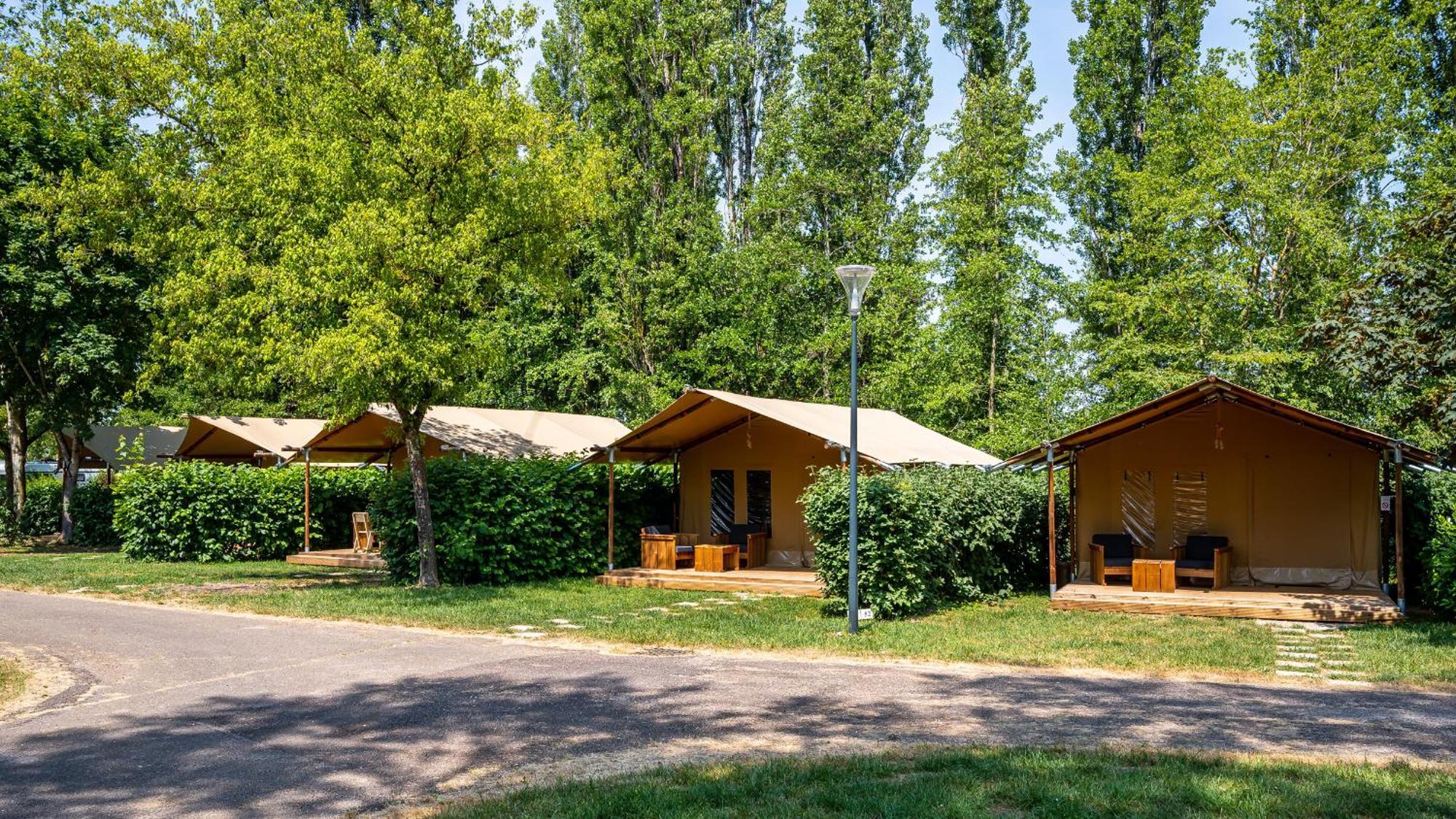 Camping Vesoul Vaivre-et-Montoille Exterior foto